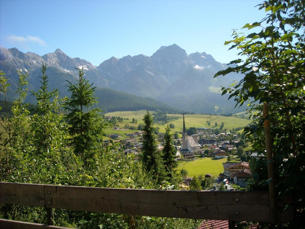 Apartamento Haus Rieder Georg Maria Alm am Steinernen Meer Exterior foto